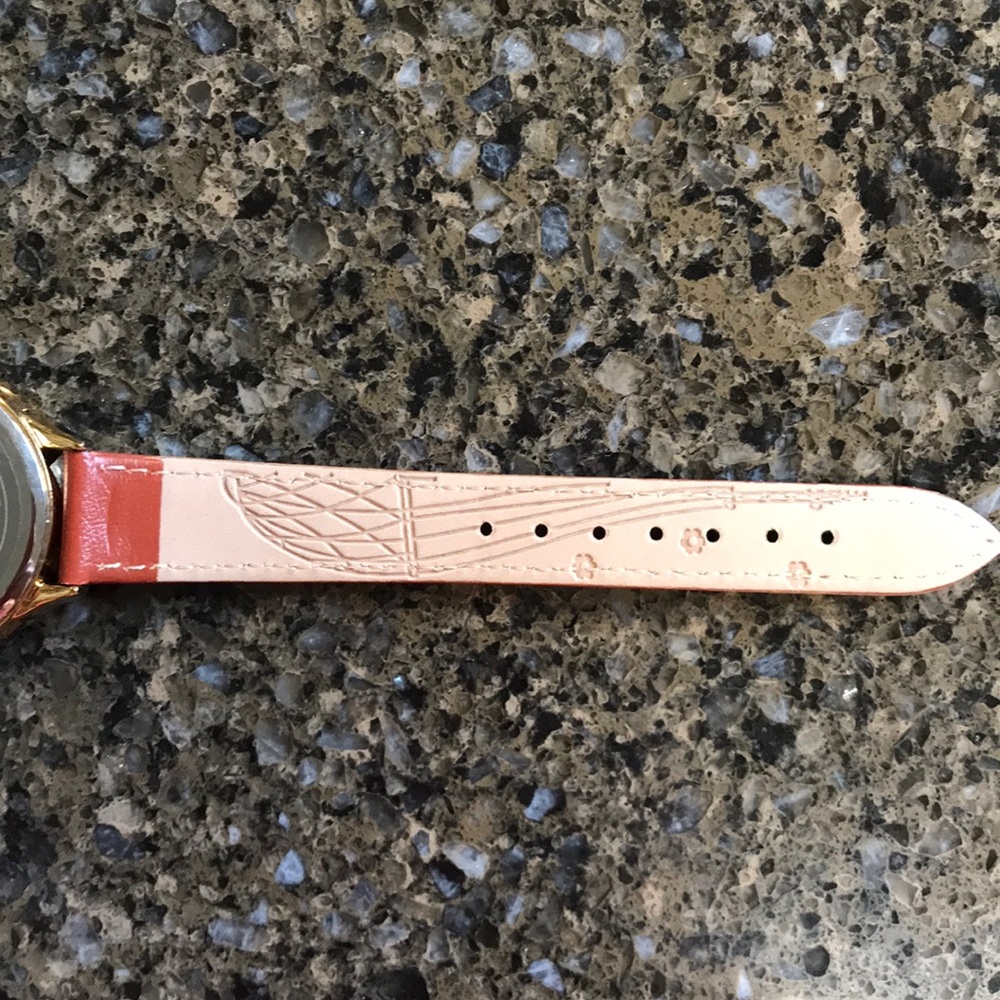 Watch - Picture 4 of 6
